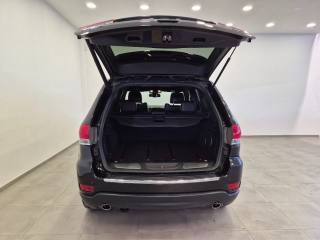 JEEP Grand Cherokee usata, con Sensori di parcheggio posteriori