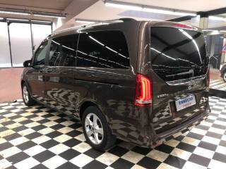 MERCEDES-BENZ V 220 usata, con Cerchi in lega