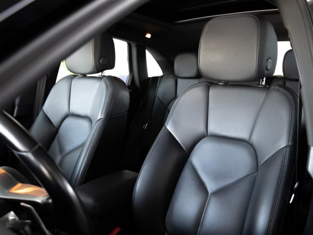 PORSCHE Macan usata 16