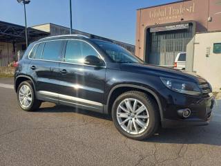 VOLKSWAGEN Tiguan usata, con Specchietti laterali elettrici