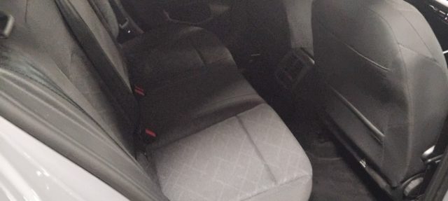 VOLKSWAGEN Golf usata, con Controllo trazione