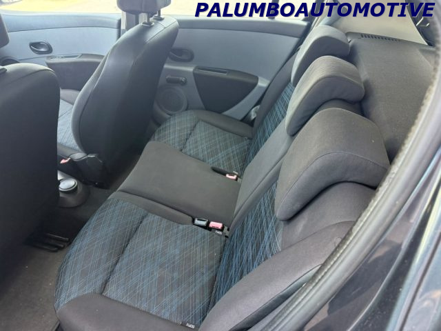 RENAULT Clio usata, con Chiusura centralizzata
