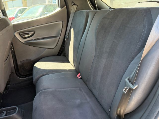 LANCIA Ypsilon usata 15