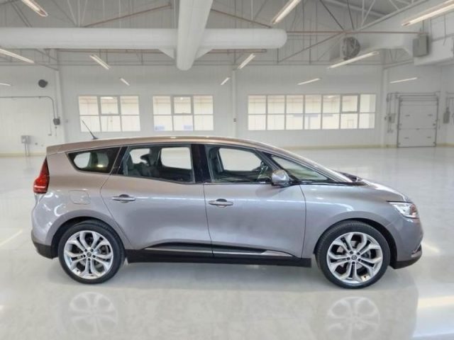 RENAULT Grand Scenic usata, con ABS