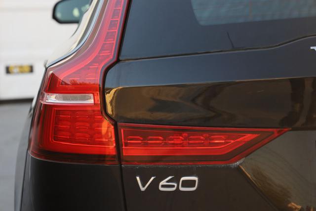 VOLVO V60 usata, con Servosterzo