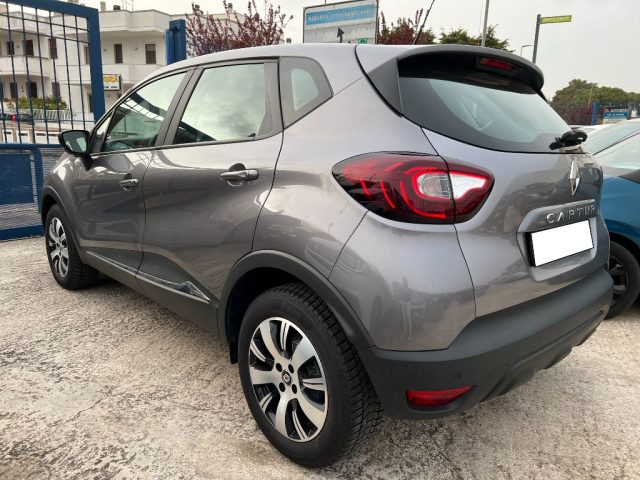 RENAULT Captur usata 6