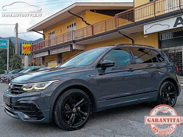VOLKSWAGEN Tiguan usata, con Portapacchi