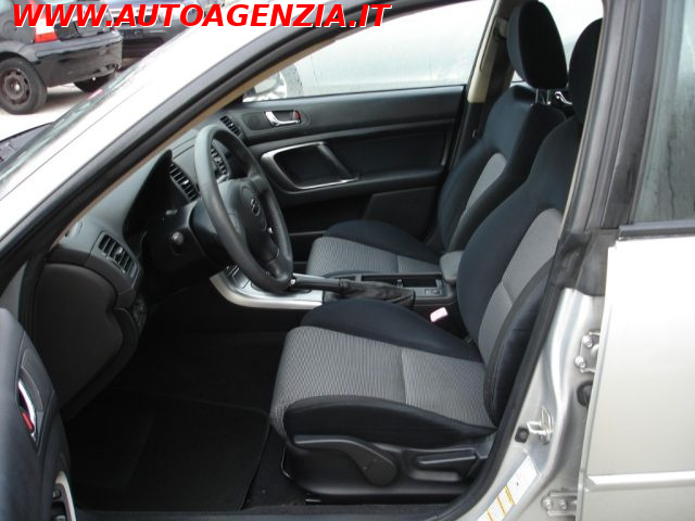 SUBARU Legacy usata 7