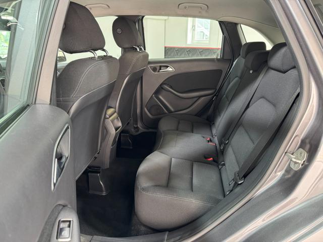 MERCEDES-BENZ B 180 usata, con ESP
