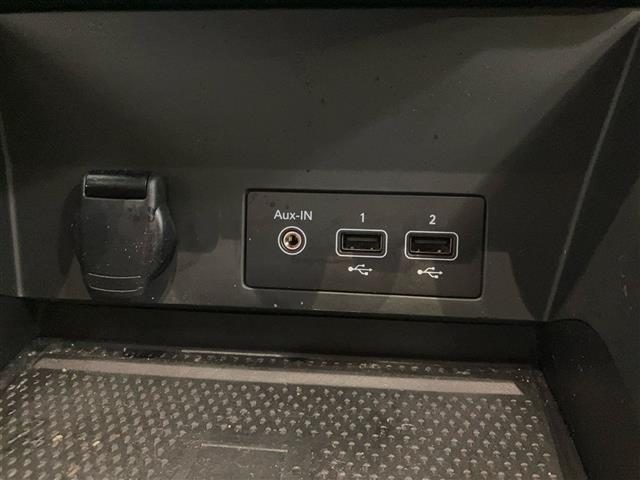 RENAULT Captur usata 21