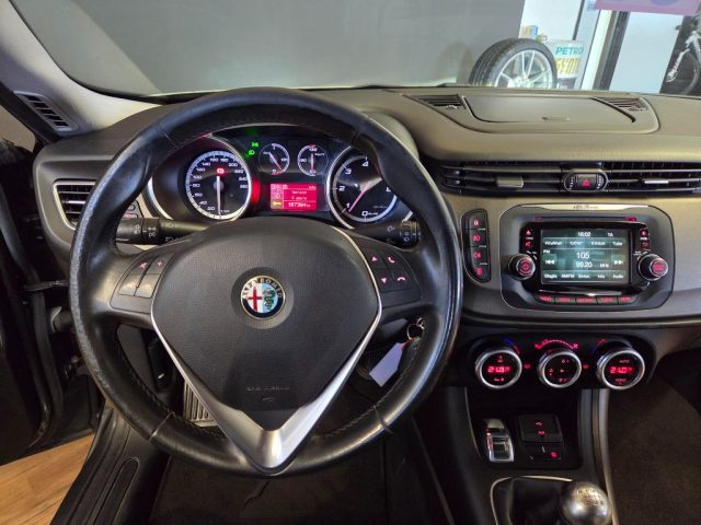 ALFA ROMEO Giulietta usata, con Climatizzatore