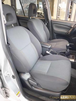 TOYOTA RAV 4 MY23 usata, con ESP