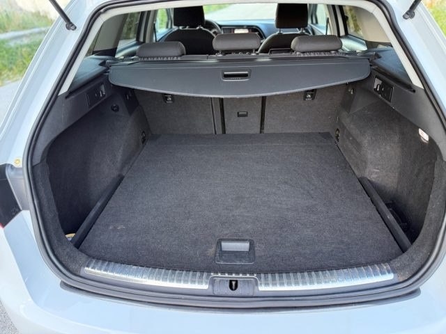SEAT Leon usata, con USB