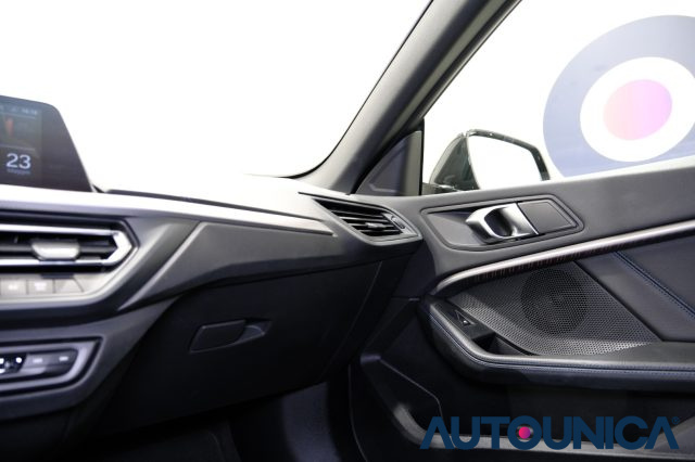 BMW 220 usata, con Sensori di parcheggio posteriori