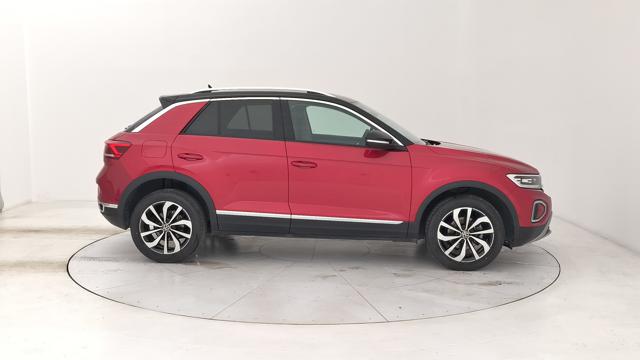 VOLKSWAGEN T-Roc usata, con Autoradio