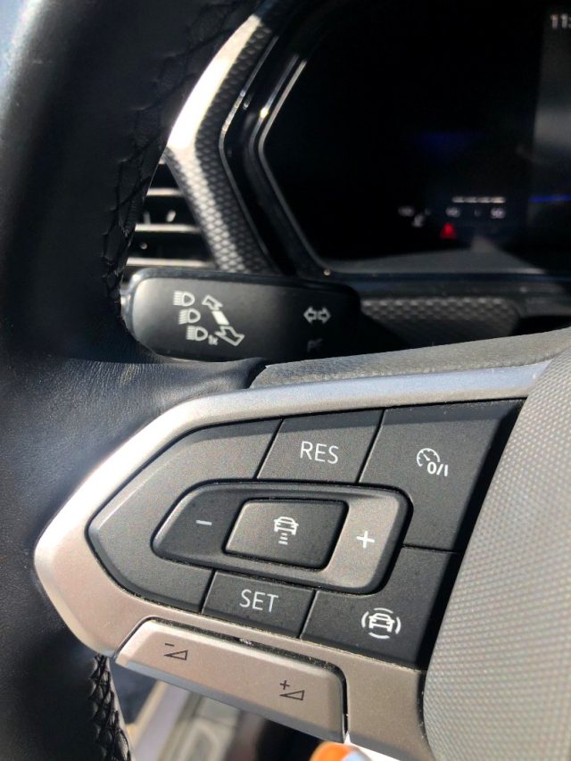 VOLKSWAGEN T-Cross usata, con Touch screen