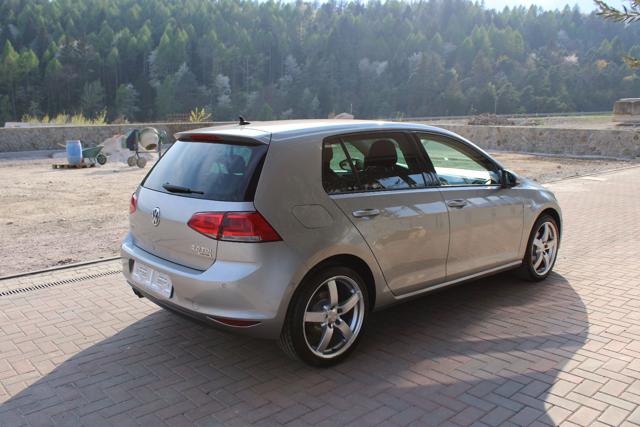 VOLKSWAGEN Golf usata, con Boardcomputer
