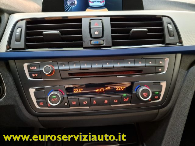 BMW 318 usata, con Fari Xenon