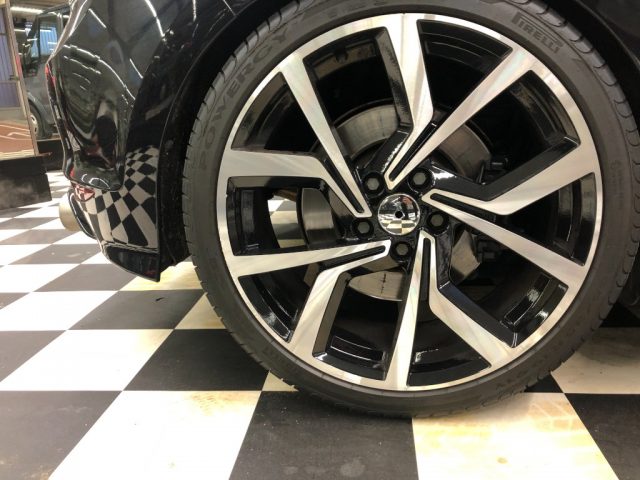 VOLKSWAGEN Golf usata, con Climatizzatore