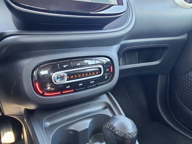 SMART ForTwo usata, con USB