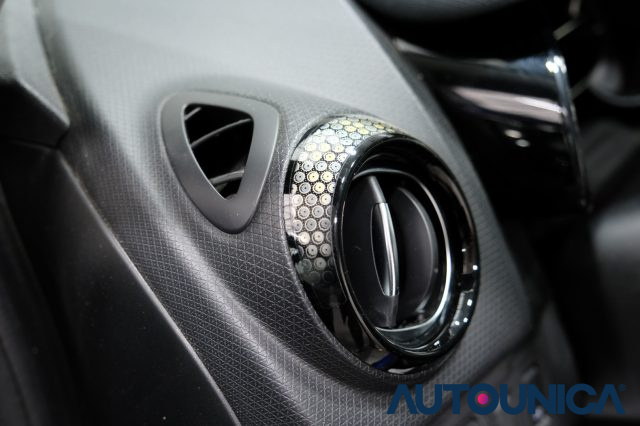 RENAULT Clio usata, con Fari full-led