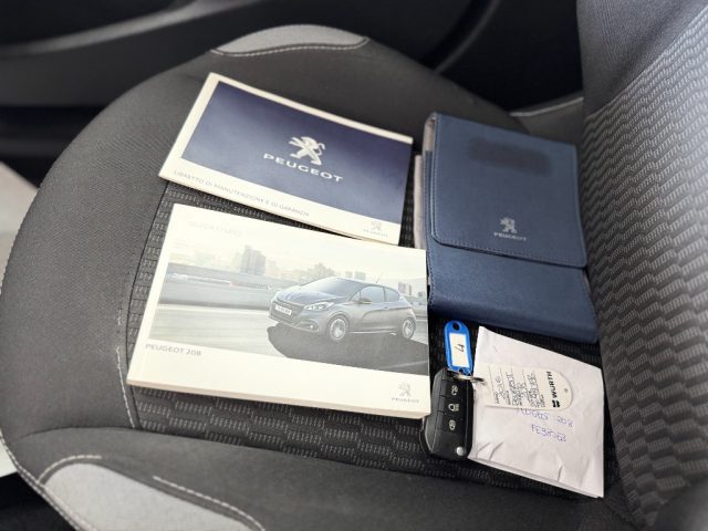 PEUGEOT 208 usata 27