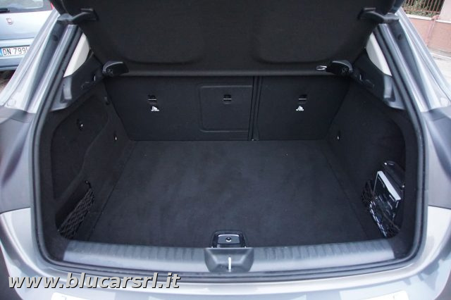 MERCEDES-BENZ GLA 180 usata, con Bracciolo