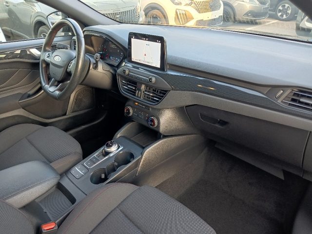 FORD Focus usata, con Sedile posteriore sdoppiato