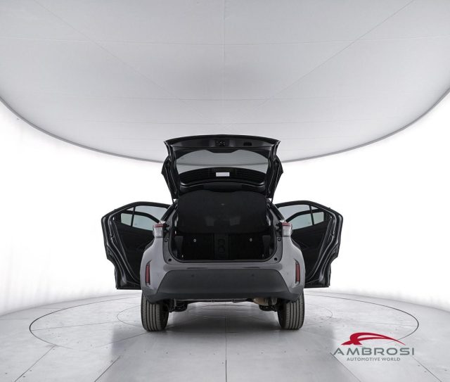TOYOTA Yaris Cross usata 6