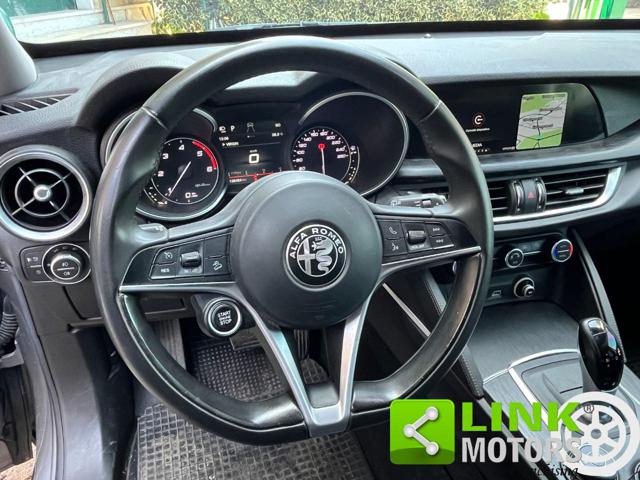 ALFA ROMEO Stelvio usata, con Autoradio