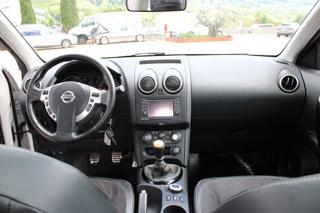 NISSAN Qashqai usata, con Controllo automatico clima