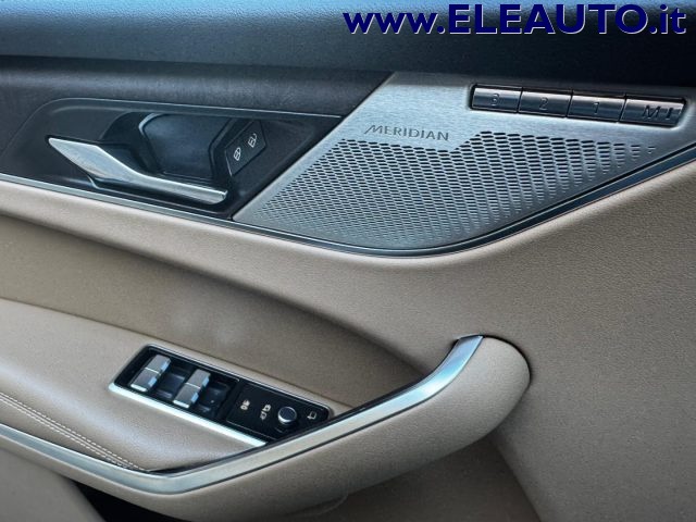 JAGUAR F-Pace usata, con Controllo trazione