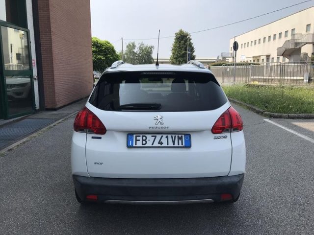 PEUGEOT 2008 usata, con Autoradio