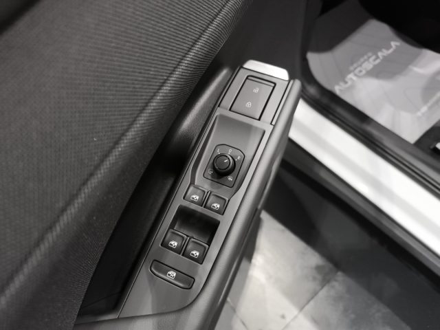 VOLKSWAGEN T-Roc usata, con Chiusura centralizzata