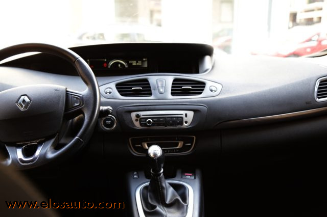 RENAULT Scenic usata, con Chiusura centralizzata