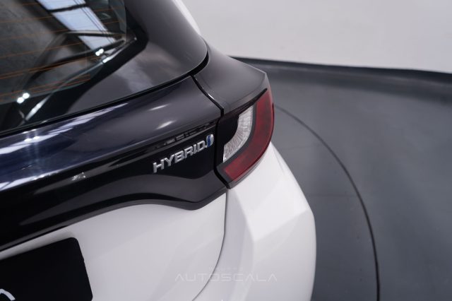 TOYOTA Yaris usata, con Riconoscimento dei segnali stradali