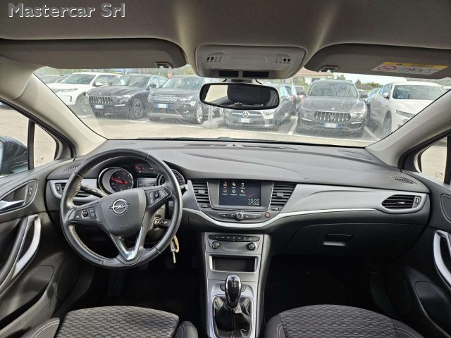 OPEL Astra usata, con Cruise Control