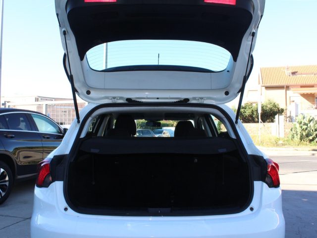 FIAT Tipo usata, con Luci diurne