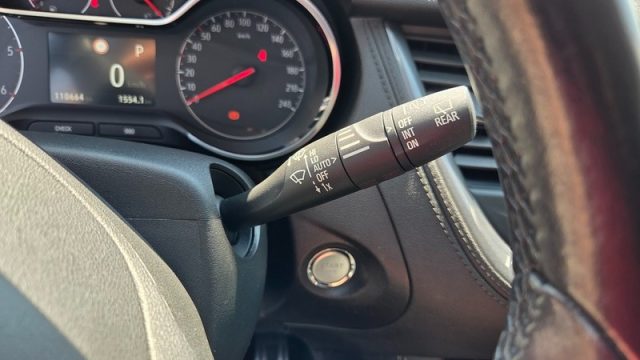 OPEL Grandland X usata, con Autoradio digitale