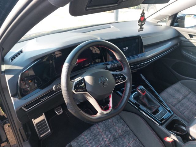 VOLKSWAGEN Golf usata, con Boardcomputer