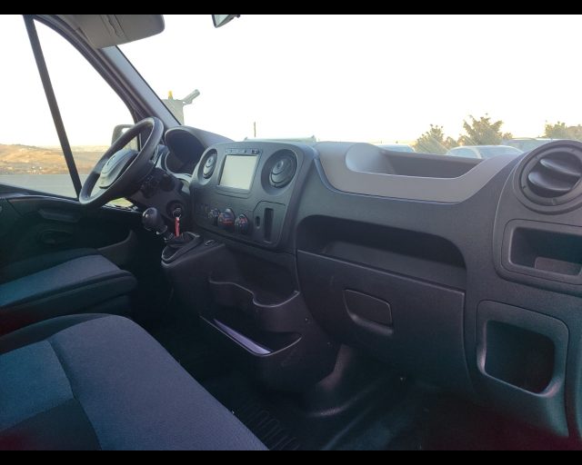 RENAULT Master usata 31