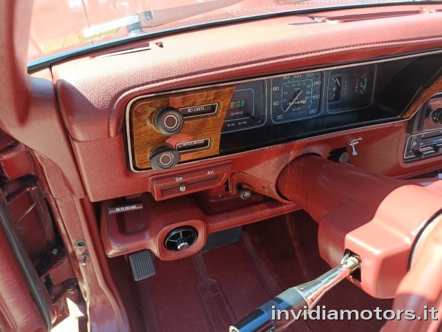 JEEP Wagoneer usata 25