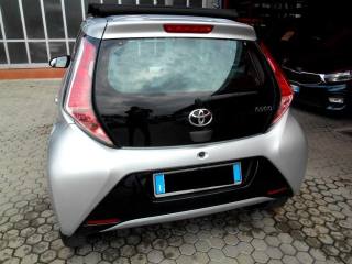 TOYOTA Aygo usata, con Autoradio