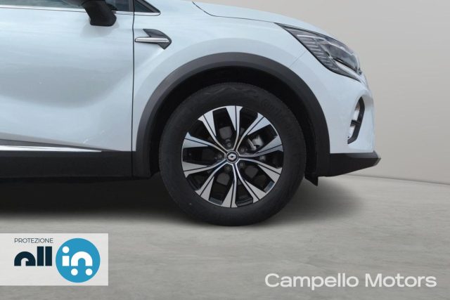 RENAULT Captur usata 17