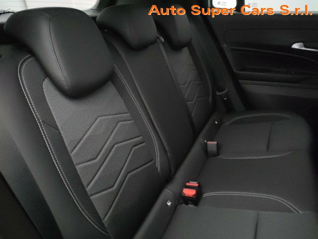 JEEP Avenger usata, con Bracciolo
