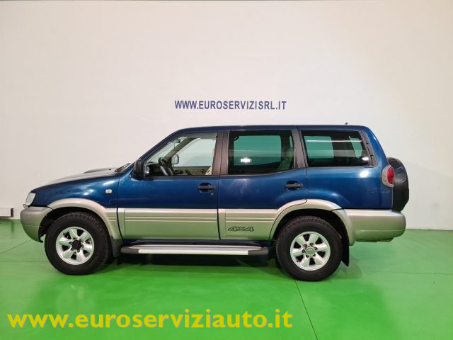 NISSAN Terrano II usata, con Autoradio