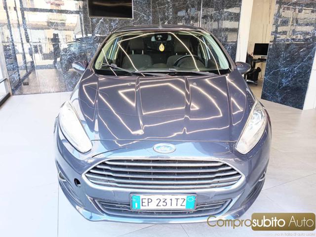 FORD Fiesta usata, con ABS