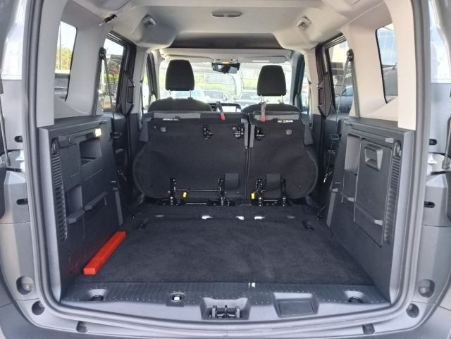 FORD Tourneo Courier usata, con Controllo automatico clima
