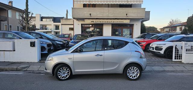 LANCIA Ypsilon usata, con Airbag