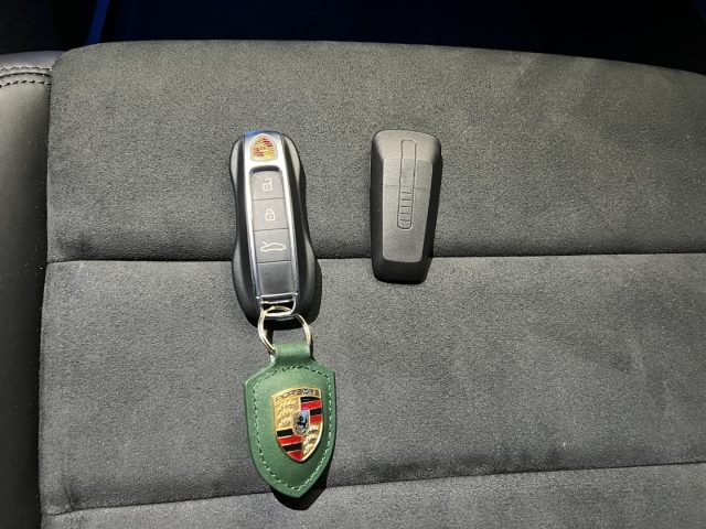 PORSCHE 911 usata, con Bracciolo